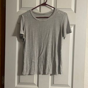 American eagle black and white striped shirt